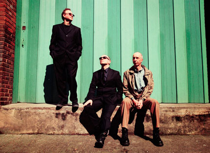 Wire - band photo
